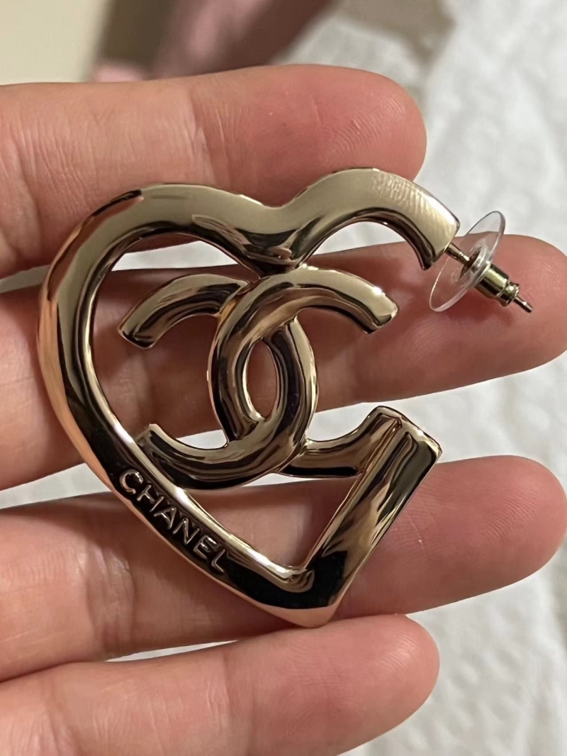 Ch**el earrings